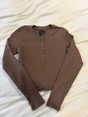 House of Harlow Brown Henley Long Sleeve Small